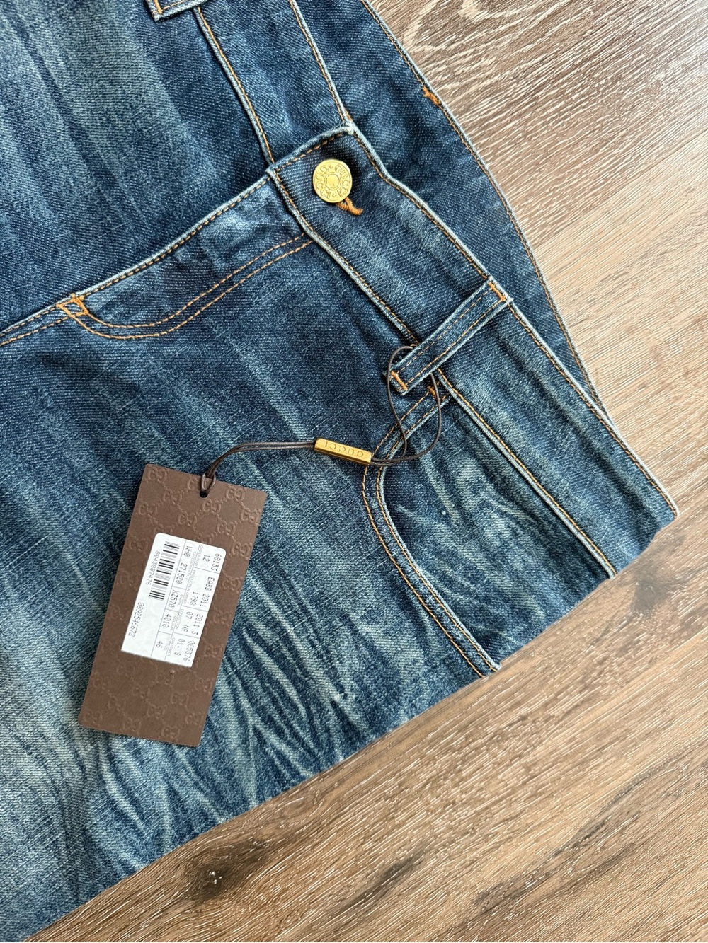 Vintage Y2K Gucci Blue Washed Slim Straight Jeans - Picture 3 of 9